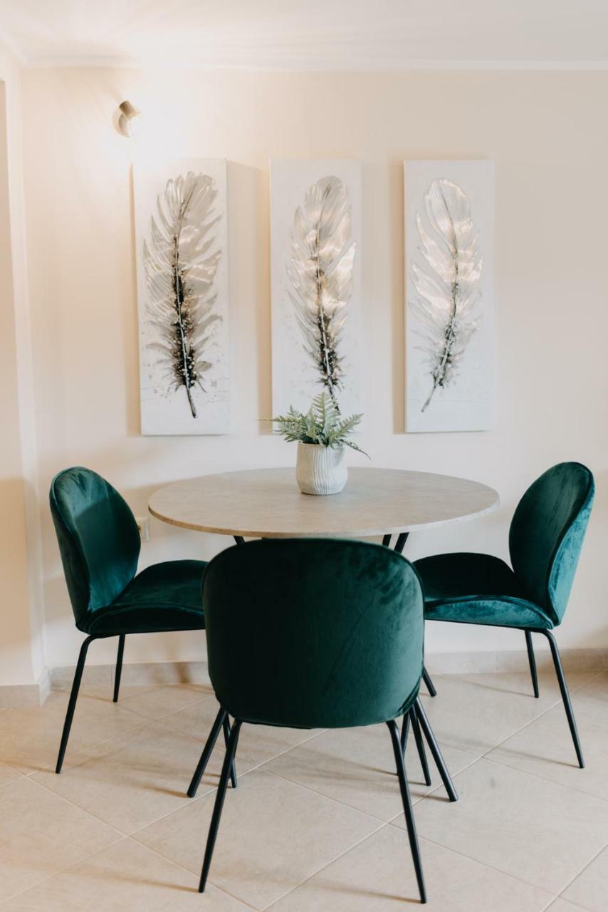 Best House, Central Luxury Apartment, Agiou Nikolaou, Patra エクステリア 写真