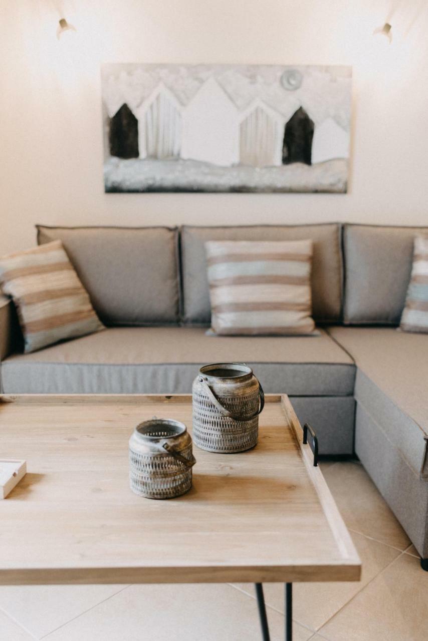 Best House, Central Luxury Apartment, Agiou Nikolaou, Patra エクステリア 写真